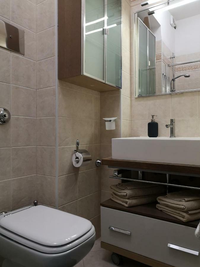 Apartment Ca' Petrona Venice Exterior photo